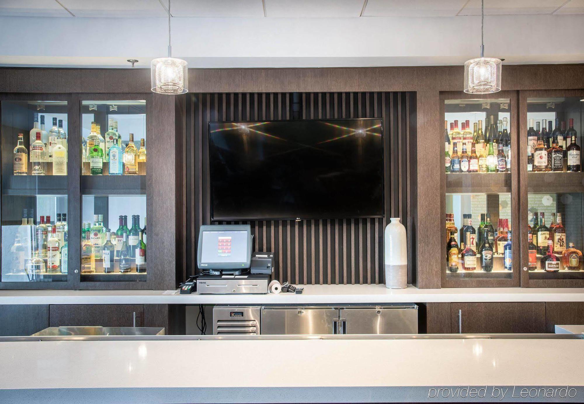 Springhill Suites By Marriott Miami Airport South Blue Lagoon Area Miami Springs Exterior photo